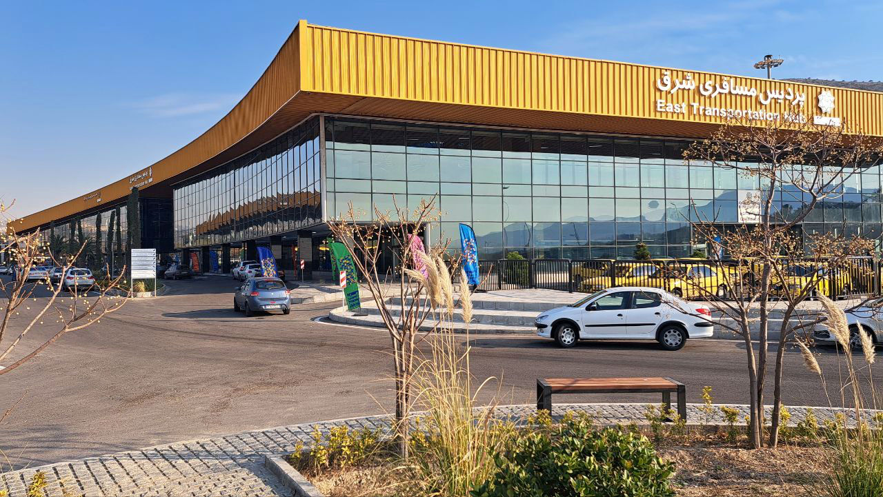 تاکسی بین شهری ترمینال شرق