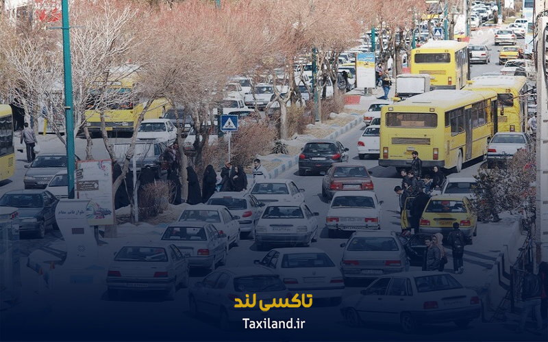 چرا کرایه تاکسی در ساعت های مختلف تغییر می کند؟ 2 راهکارهای هوشمندانه برای کاهش هزینه های تردد روزانه - تاکسی لند